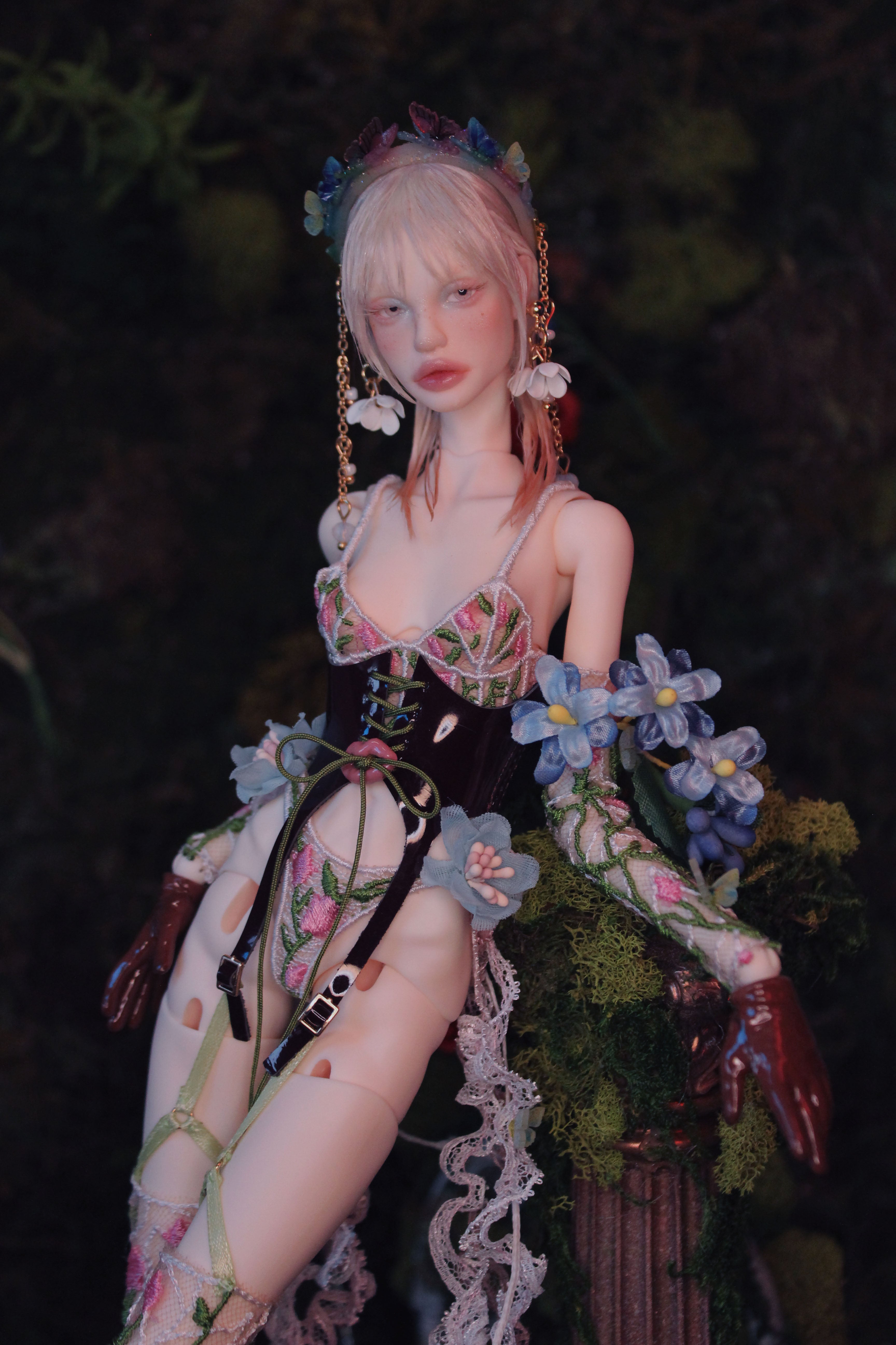 OOAK MOLLY - Albino (Pale skin - Full set)