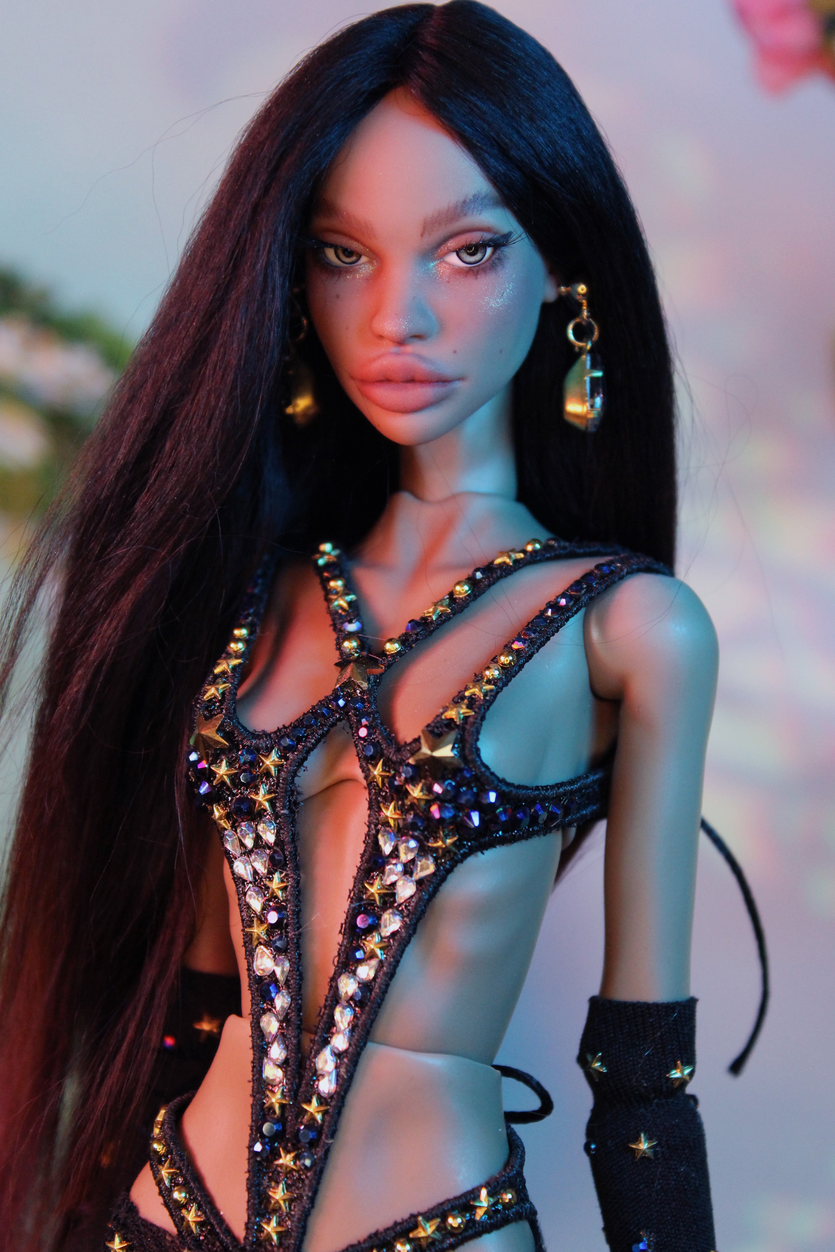ZURI | Nude doll with face-up