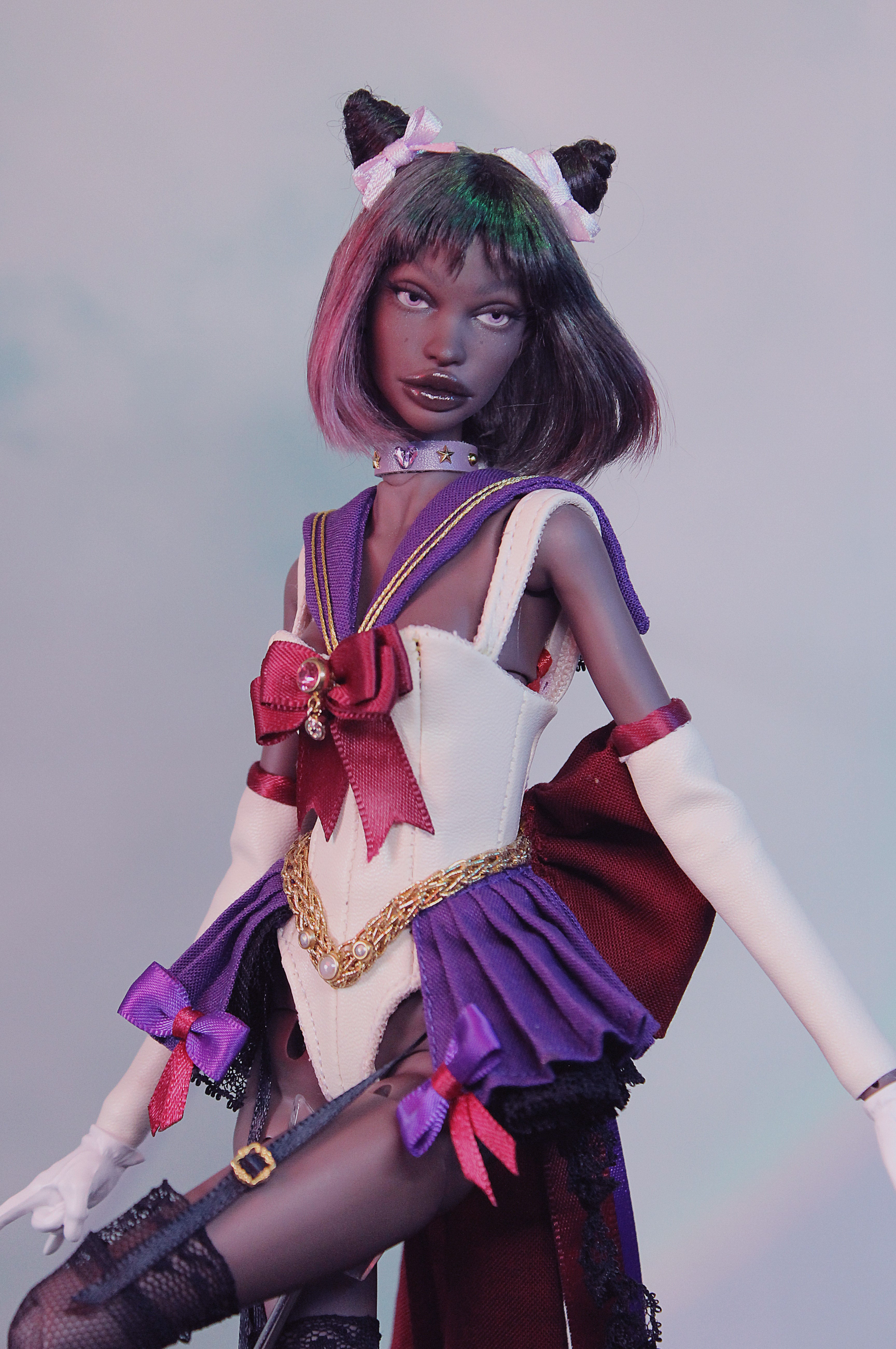 SAILOR SATURN - ZURI (Coffee skin)