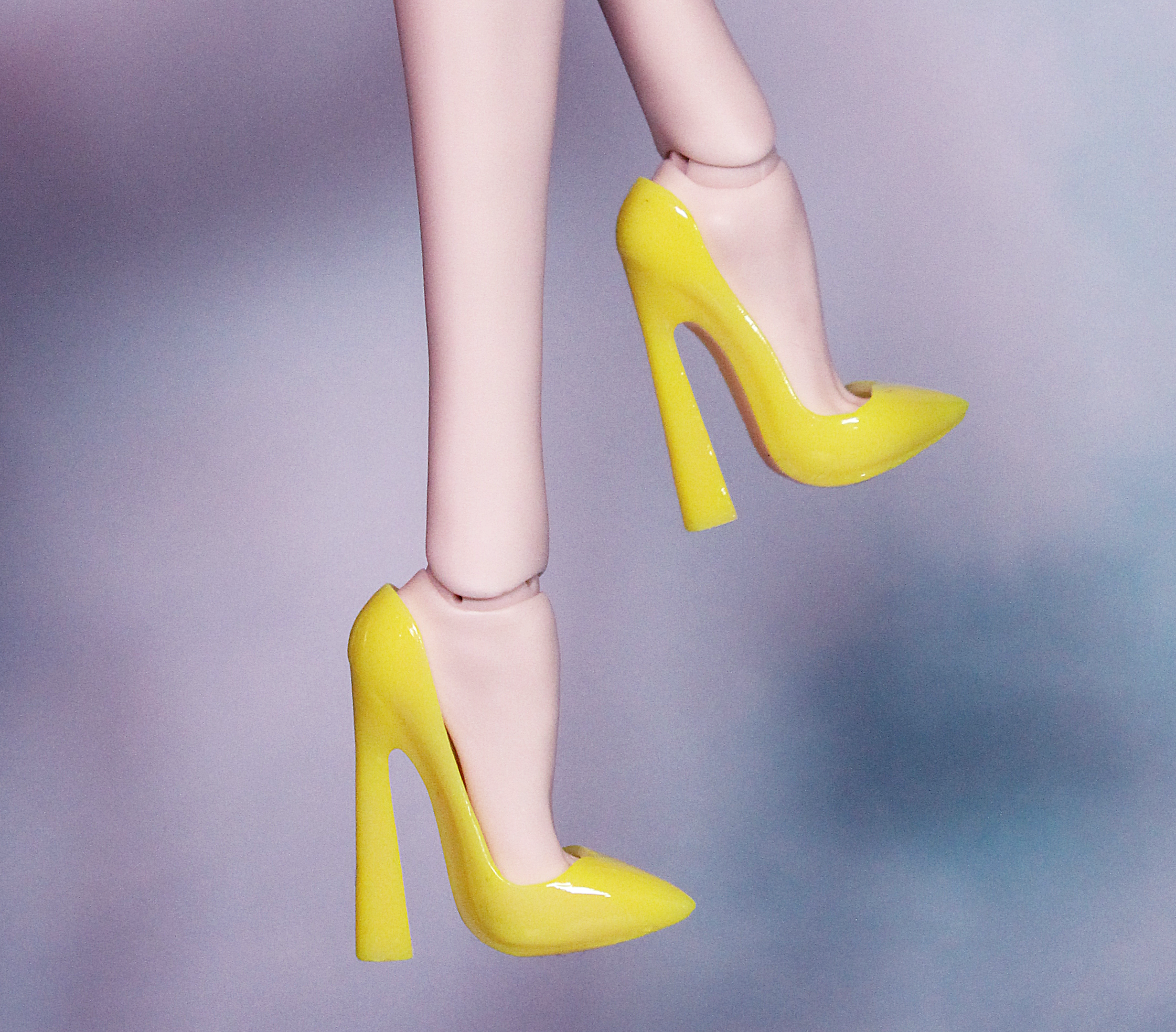 JD NEON Pumps Thick Heel 2 colors Janchor Dolls